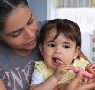 Kinderbehanldung zahnarzt